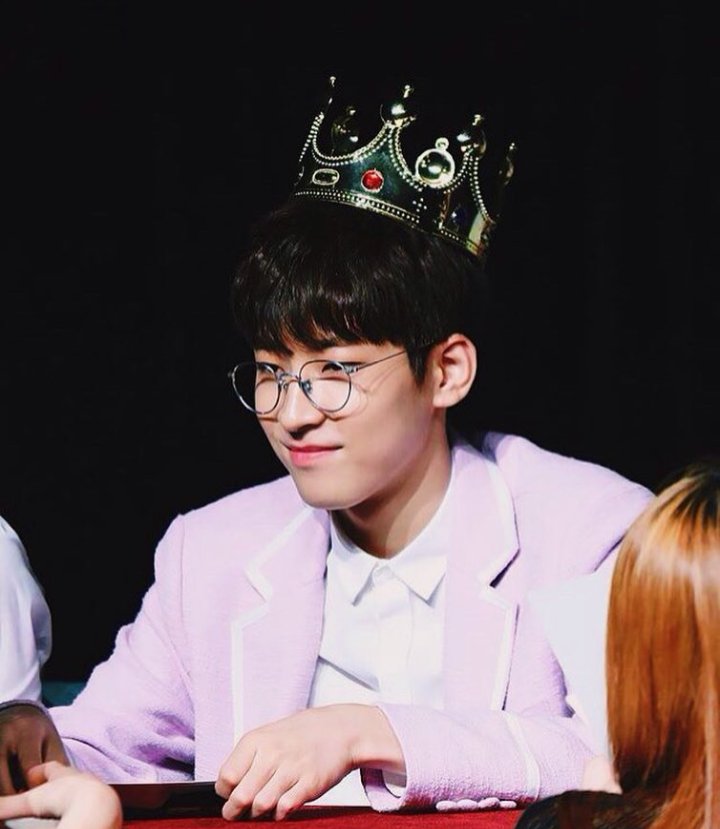 amxdexus's tweet photo. I'm king in your heart @amxrette 👑💏💏 https://t.co/S1Tt4qavBu