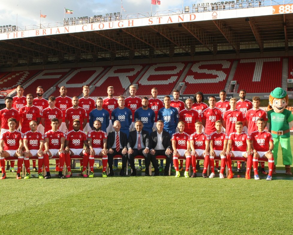 nottinghambs's tweet photo. Look who made the official @NFFC squad photo! #nottinghamlegends #proudtosupport https://t.co/IzyxjFh583