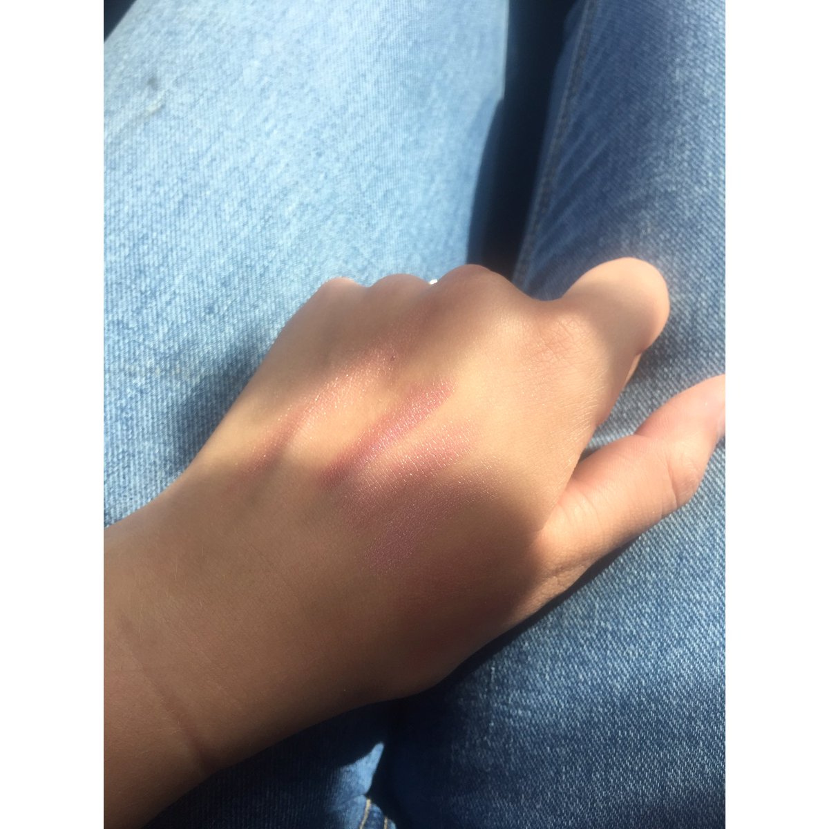 Abbeygaillittle's tweet image. #makeupproblems #thestruggleisreal