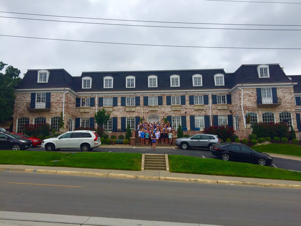 We're getting ready for ya PNMs!! #gogreek #kuffr16