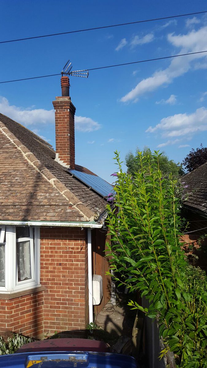 EcoWattSolar's tweet photo. 3.99kW System installed yesterday in Ramsgate, Kent. With a Solar iBoost to produce free hot water and electricity! https://t.co/Sif4q3kb4B