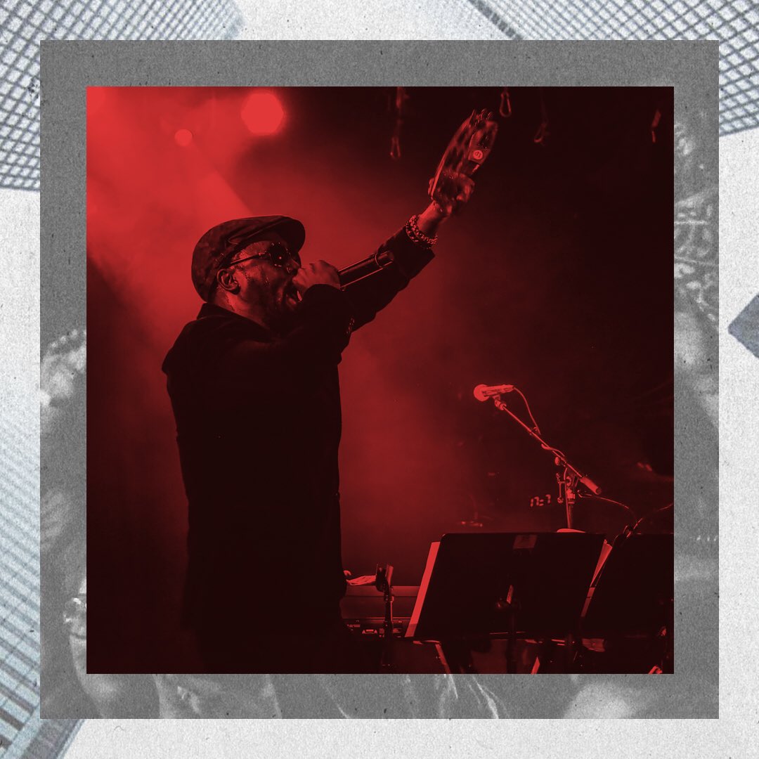 banksandsteelz's tweet photo. Microphone is weaponry, rapping skills legendary 🔪 https://t.co/tqyfvJxKWJ