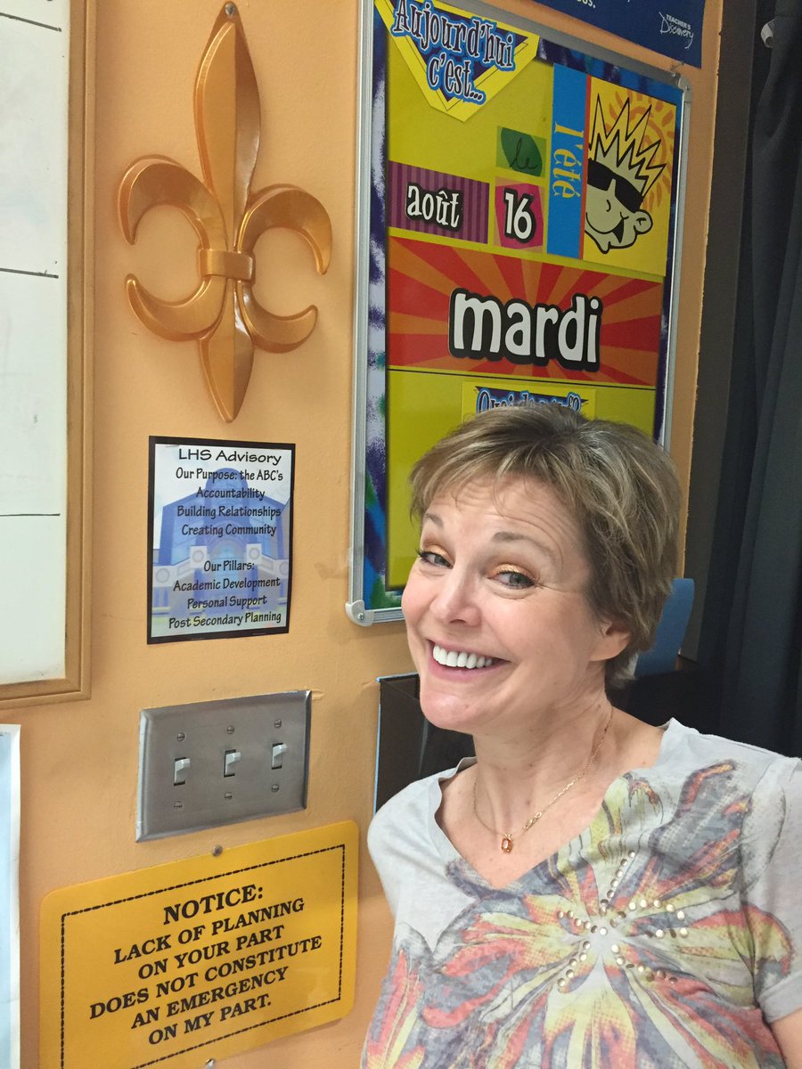 Madame_Lumetta's tweet photo. Scavenger hunt #lhs2016fun https://t.co/z2CMyUqQUc