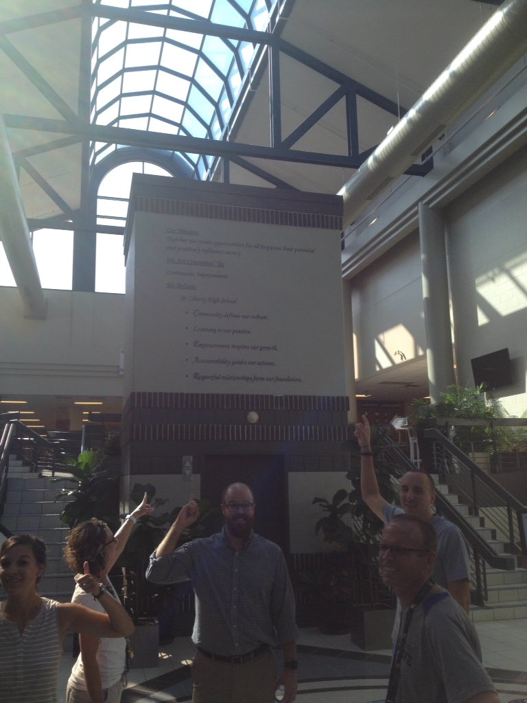 LHSTimBaldwin's tweet photo. #LHS2016Fun pledge and clear https://t.co/Nf74VRSWkt