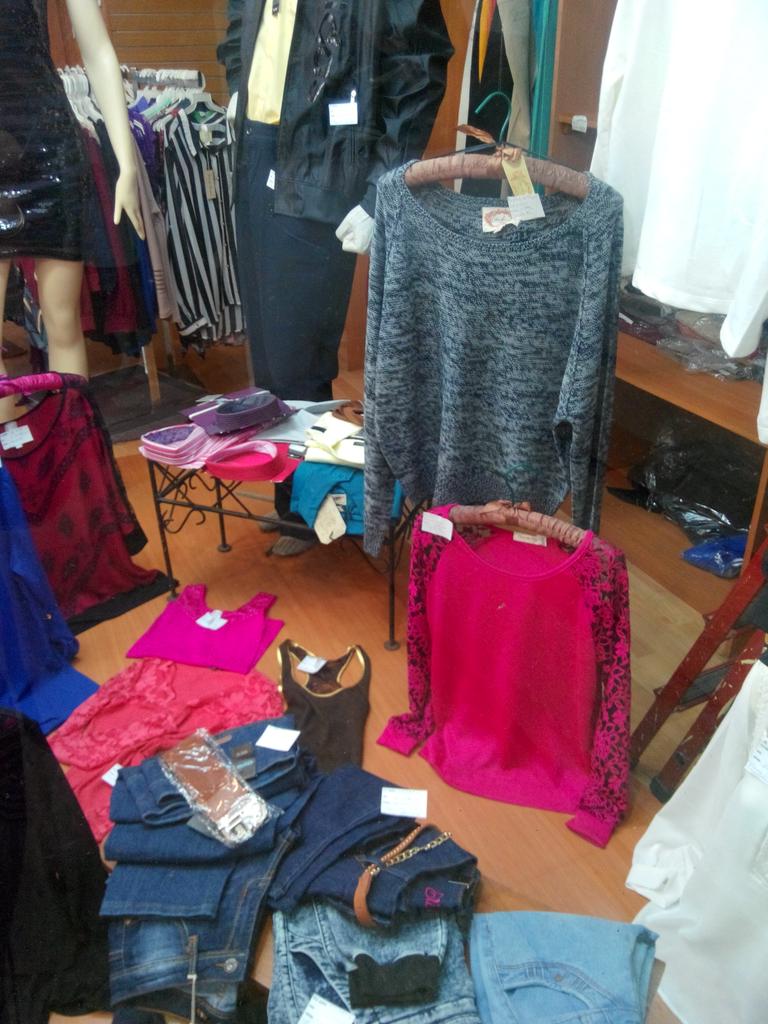 mariangelica_ra's tweet photo. Novedades Shanadoo #estilo #moda #tendencias #maquillaje #accesorios #botasdemoda #carteras CC Los Nuevos Teques #1 https://t.co/wsuHoAU9HU