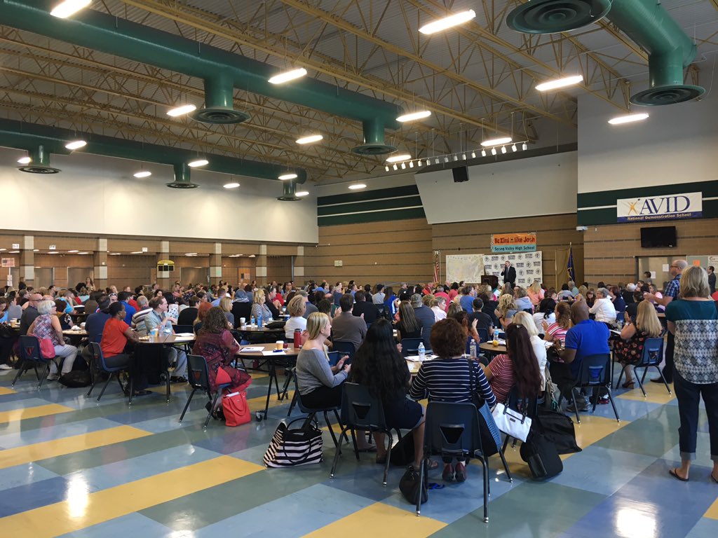 CCSDMagnet's tweet photo. Over 300 #CCSDIB teachers getting ready for day 1 of the CCSD International Baccalaureate Conference! https://t.co/NXZ2TCEdUC