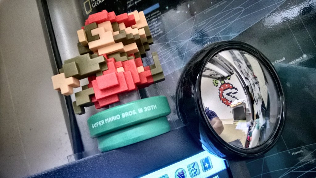 Psydotek's tweet photo. Mario! Look out in the mirror! #pixelart #pixelmario #postitnotes #piranhaplant https://t.co/qDspn39L2O