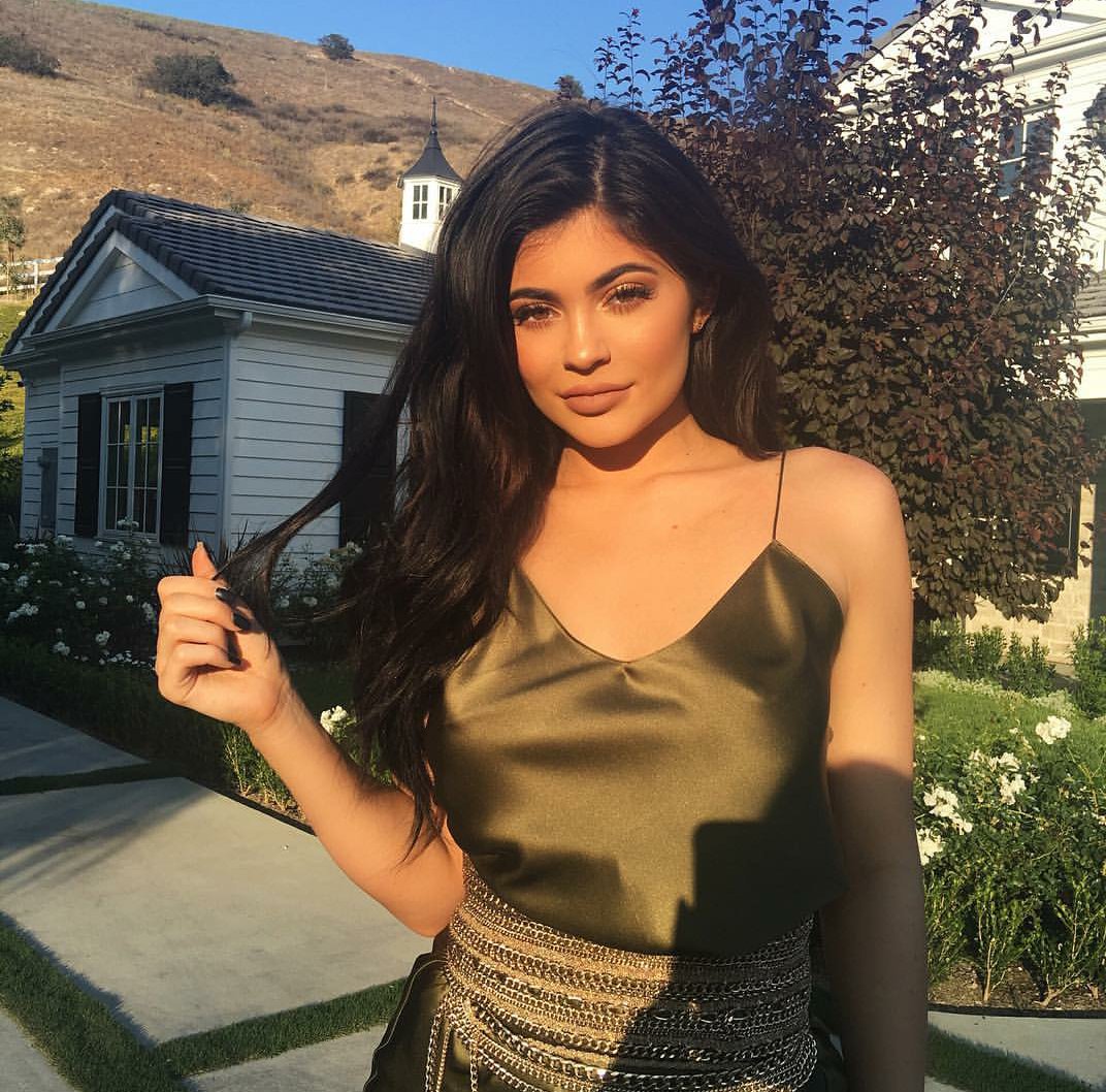 Francesca Lee ( francescalee03) Twitter