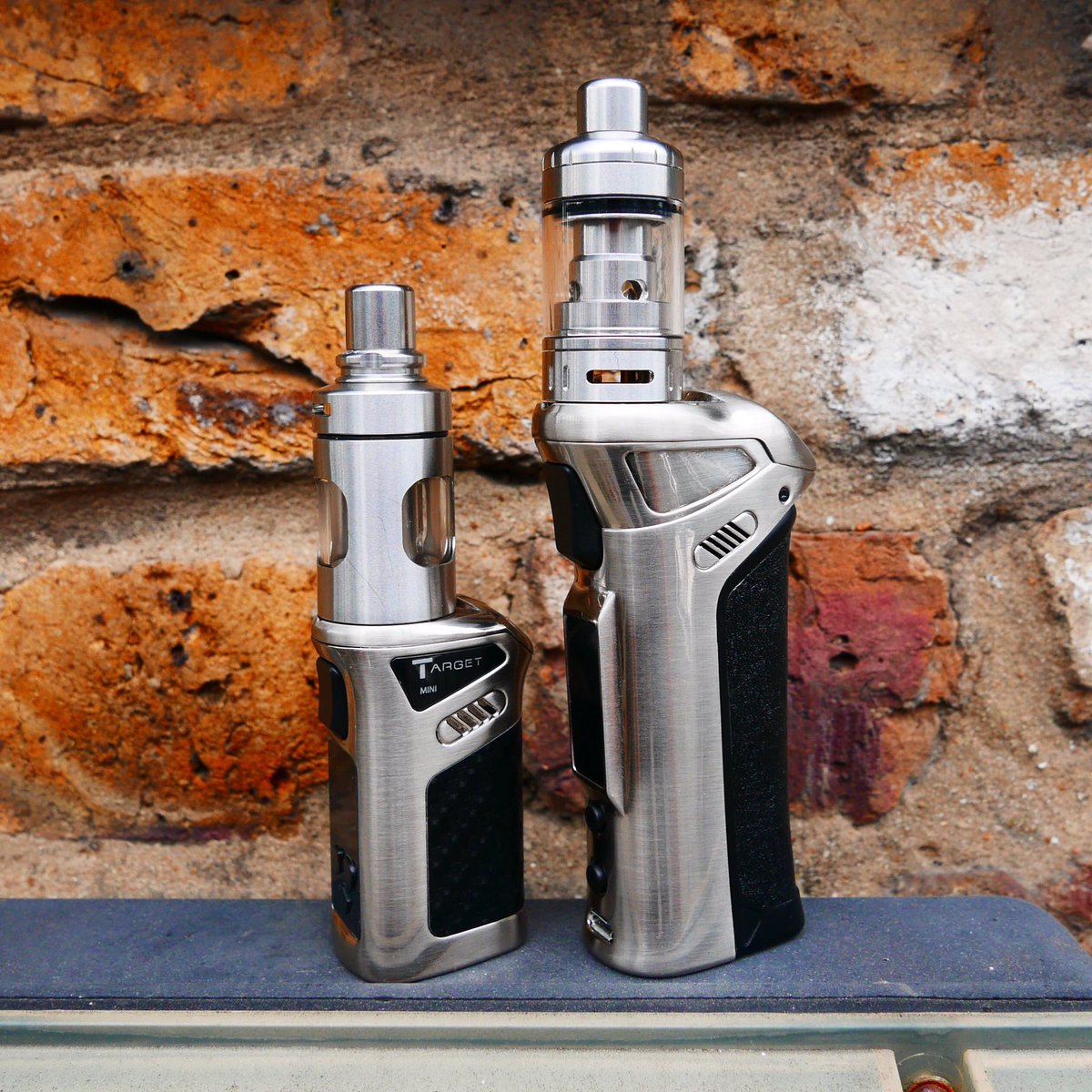 houseofvapesldn's tweet photo. Target Pro &amp; Target Mini are available on all our stores an online!  https://t.co/B1BjK7Dk6T https://t.co/svvKBpzAna