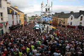 ChaseResourcing's tweet photo. Great to see @SPINSouthWest @puck_fair in Killorglin today #WildAtlanticWay Loving #SPINHits https://t.co/Q2LAIpdNDf