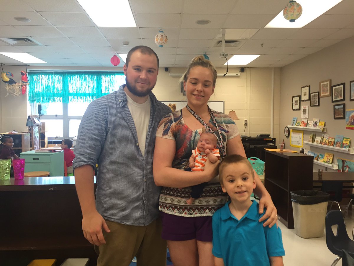 kinderstone's tweet image. #FirstDayOfK @ChanceyChat