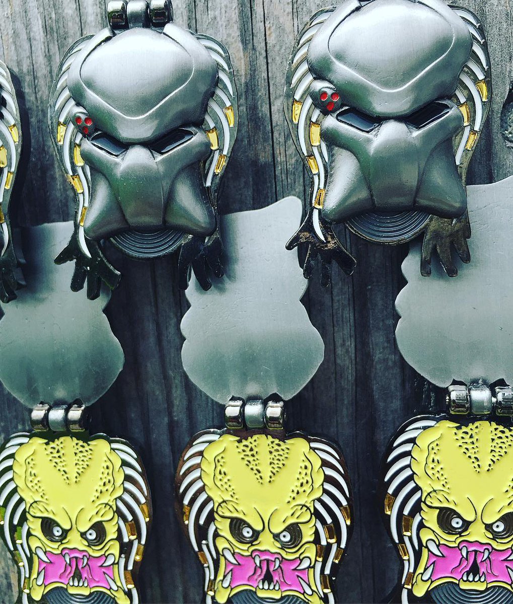 Rated_HardR's tweet photo. Here’s a Rad @PredatorMovies Pin, And It’s One Ugly Motherfucker https://t.co/j22IKPYeG6 

(#Prednesday) https://t.co/60mL3Itujt