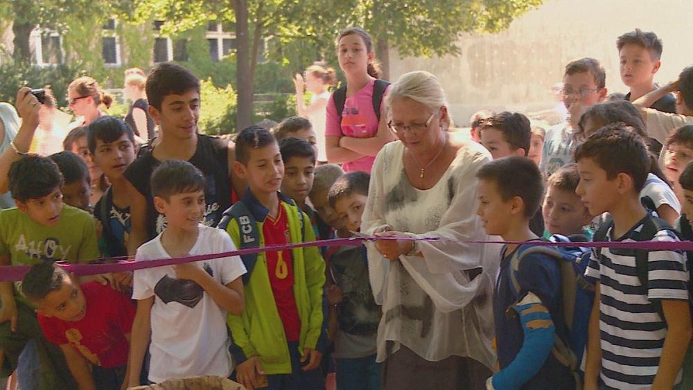 euronews's tweet photo. [Opinion] Are school rankings important to you? #learnworld https://t.co/0sPeBfAu2F https://t.co/V2ZAxnNTX5