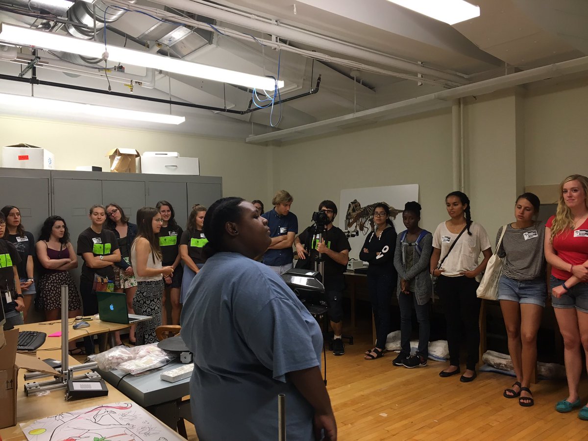 CorrieMoreau's tweet image. #ChicagoREU talks today by &amp;amp; for @NSF_BIO #REU students at @FieldMuseum for @chicagobotanic &amp;amp; @MortonArboretum