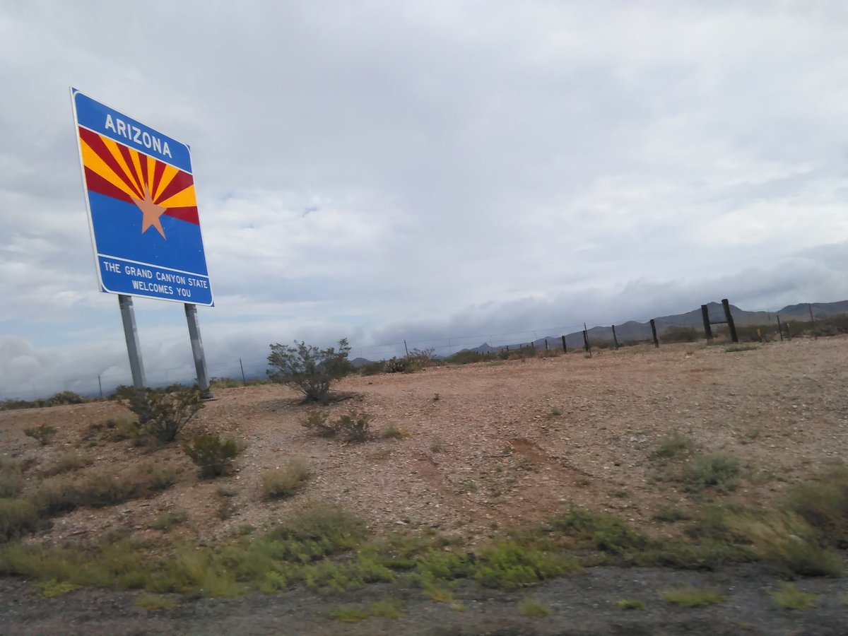 MyraE411's tweet photo. Made it to Arizona 
#NarebLongBeachBound #nareb #tareb #hbrea https://t.co/8Rd0M3FE50