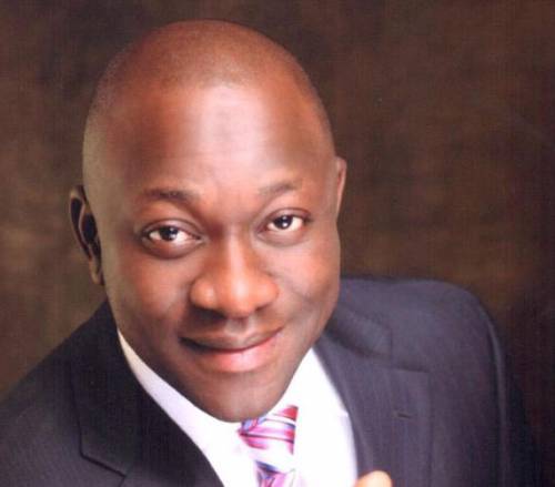 YNaija's tweet photo. 7 things you need to know about ‘Budget Padding’ https://t.co/KFffbtEuDf https://t.co/77NGJL1YqO