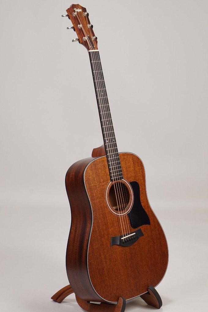 This just in! USED Taylor Taylor 320 Mahogany Top
northernlightsmusic.com/used-2014-tayl…