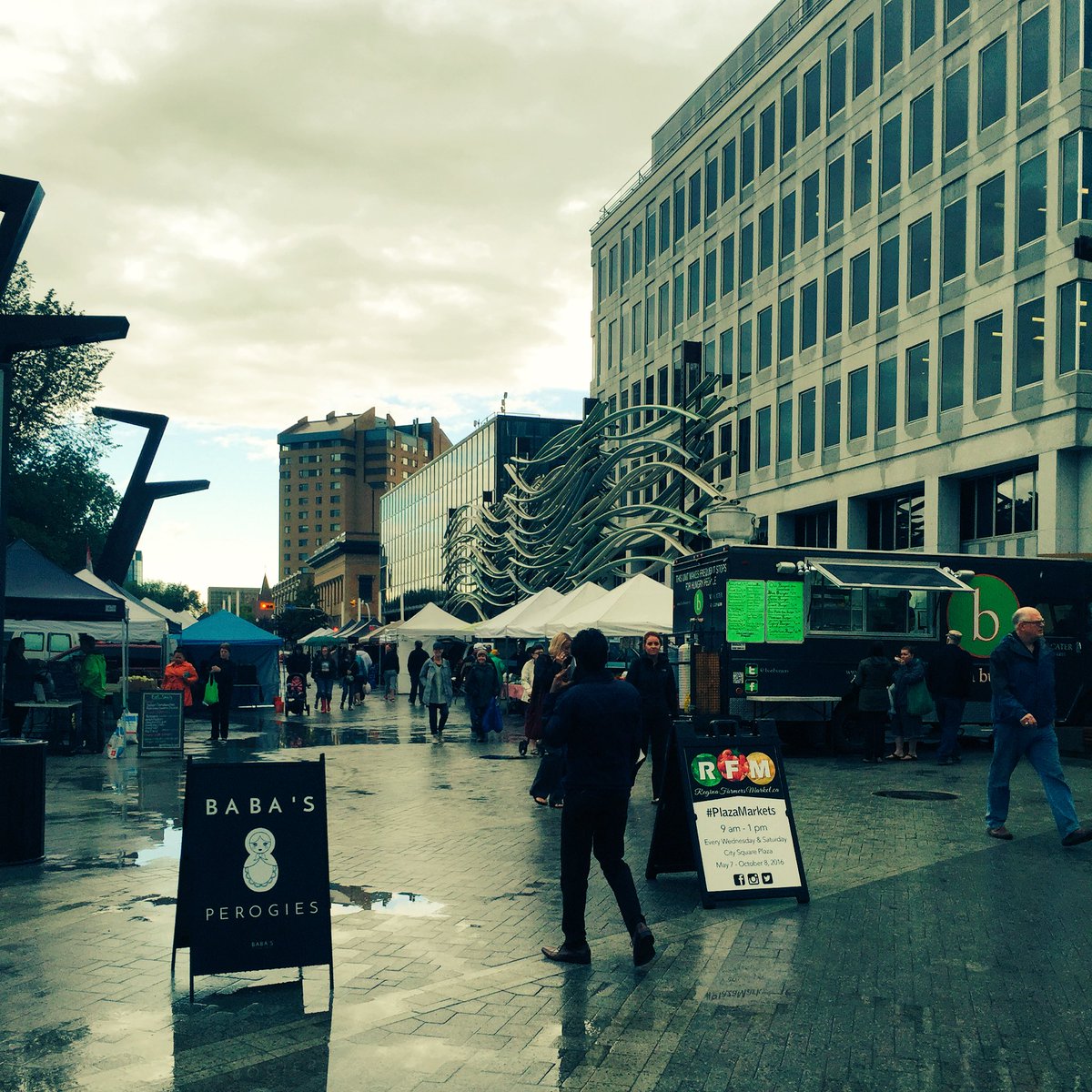 MarketRegina's tweet photo. It stopped raining! We may be a bit soggy, but we're on the Plaza til 1pm. #PlazaMarkets #YQR https://t.co/VX9fqEylHE