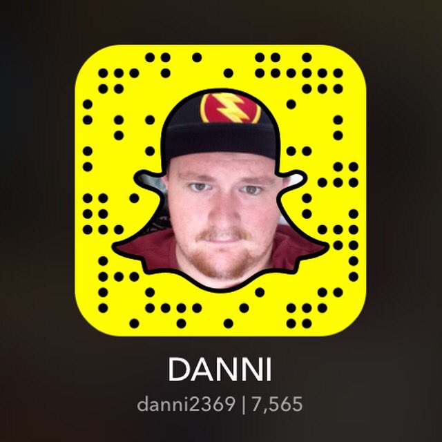 DannDamage's tweet photo. ADD ME!! #snapcode #snapchat https://t.co/HdPNF2xD2M