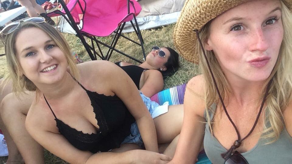 BaileyOsborne_'s tweet photo. Ask rachel how boots was and she probably wouldn't be able to tell you https://t.co/QfkqzIJ9LP