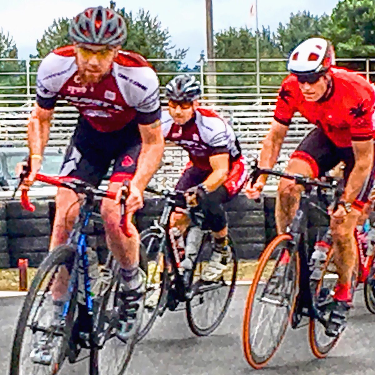planet_pdx's tweet photo. Nice #leadout by @Cory_Nann on final turn at #TuesdayPIR. @planetxbikes @ORBicycleRacing @portlandraceway https://t.co/I7vNocDDEj