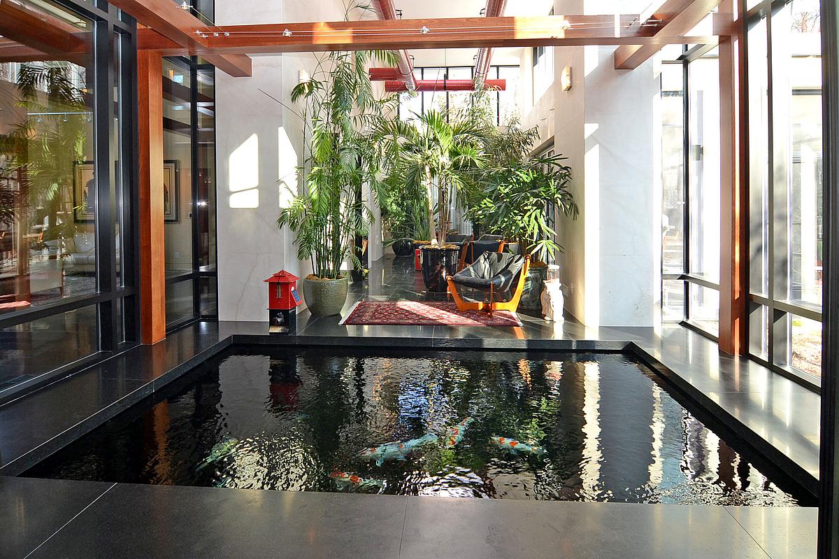 purefourhundred's tweet photo. PURE PREVIEWS | modern masterpiece with library, koi pond and, atrium oh my! https://t.co/inTIxWyViO #modern #luxury https://t.co/abniFw4Cum
