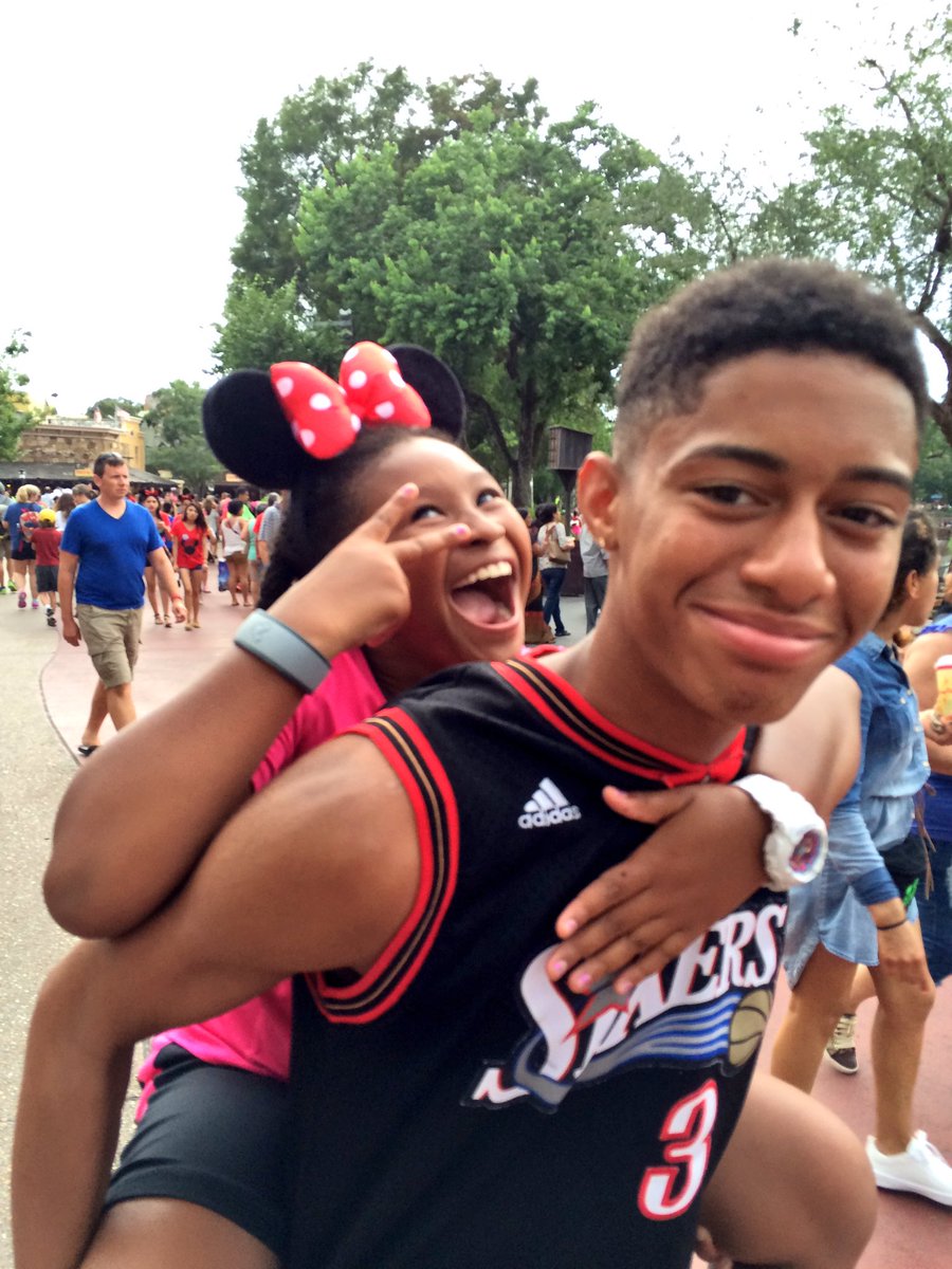 PHS1Official's tweet photo. #Disney2016 https://t.co/KzPgbaZdv2