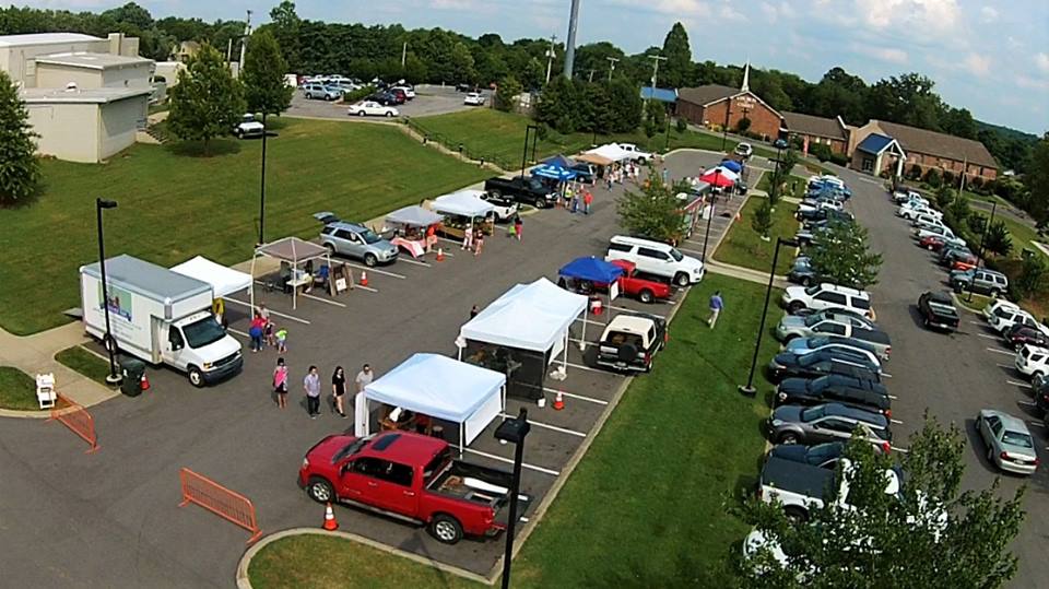 WhiteHouseTN's tweet photo. Join us today for live music, food trucks, face painting and celebrating our local farmers!! 
3:30 pm - 7:00 pm https://t.co/pyYmmGv4xy