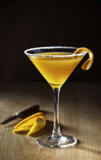 PhillyGrub's tweet photo. I wish I was sipping a Brazilian Martini from @fogorestaurants right now! #Rio2016 https://t.co/lFRnqtSoPr