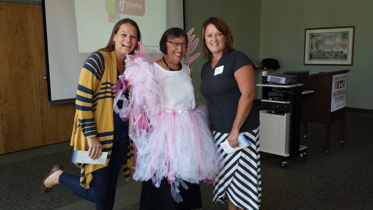 25Riebel's tweet photo. Dental Education can be fun and free #mysmilematters #WAPS #ECFE @gilliland_steph https://t.co/rnE4LFgWVr