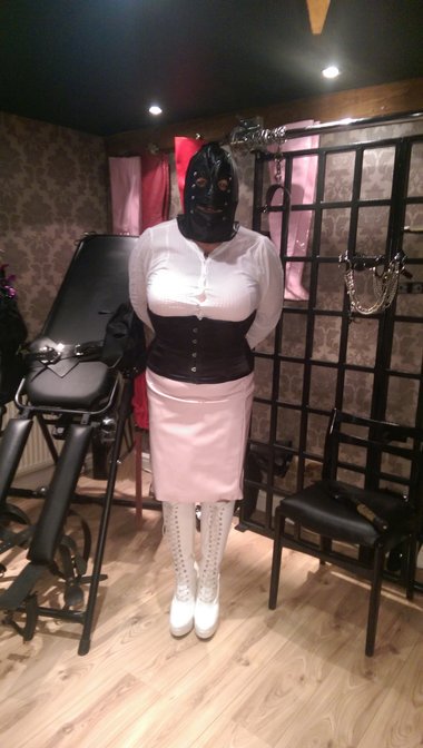 I want you in the Chambers tomorrow at 2pm sharp @TinaAnd81498751 Some servitude is needed for Mistress<a href="/tag/chamberhire"class="tags"><span>#chamberhire</span></a>