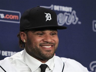TigersFeed's tweet photo. Thank you @RealPFielder28 for 2 solid seasons and some great memories, you will be missed by baseball #ThanksPrince https://t.co/EJvtyFfXbt