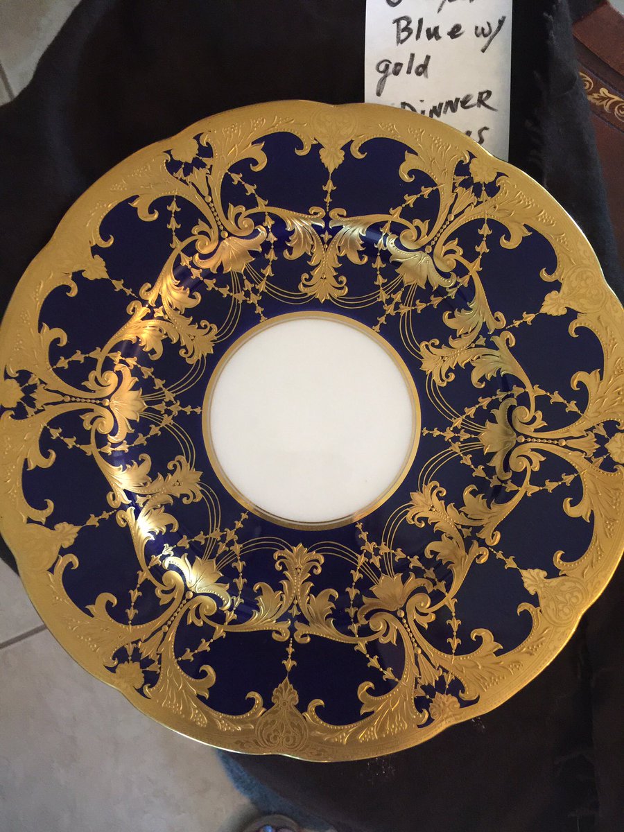 judigriffin08's tweet photo. Pretty plates at my estate sale in September!
#conditioniseverything #griffin
#estatesales https://t.co/cK0kU5kLAS
