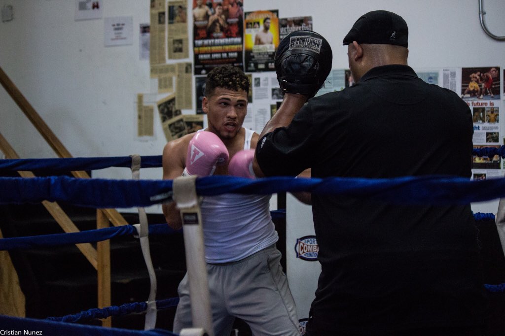 drboycbones's tweet photo. My nigga Bobby Harris with his pops sparring 📷 by me 🔥😈‼️#boxing #photography #bonesvision #worcester https://t.co/MEBSBSJvCz