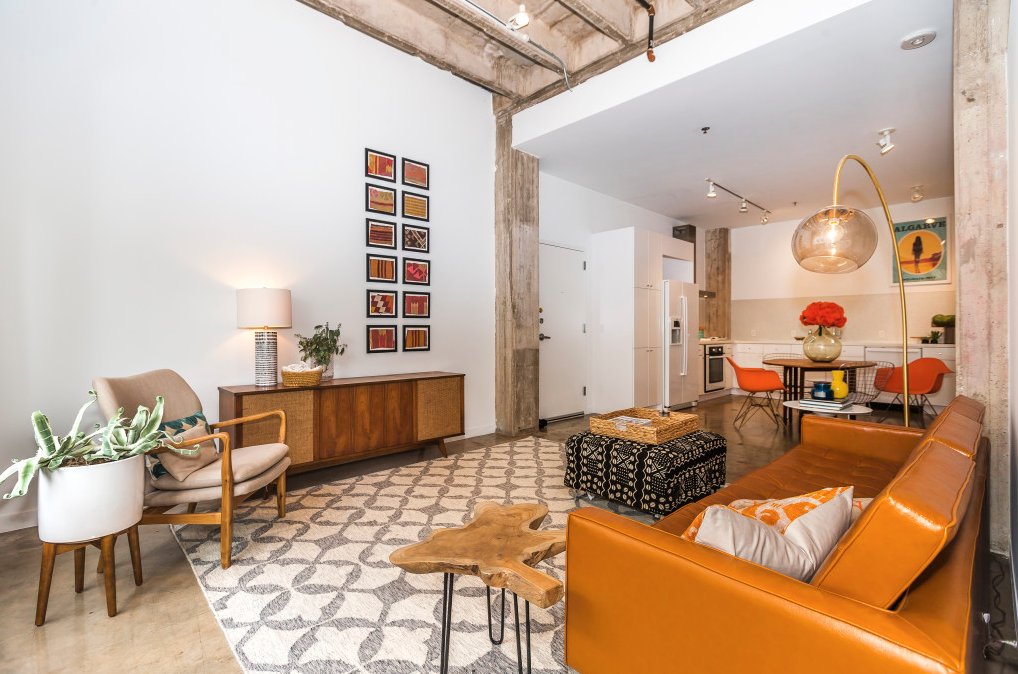 stblofts's tweet photo. Live Where You Play!  2209 - 1 Bed | 1 Bath | 745 SF | $225,900. https://t.co/FFI57tZtg6 #stblofts https://t.co/Fe6aGg9AFx