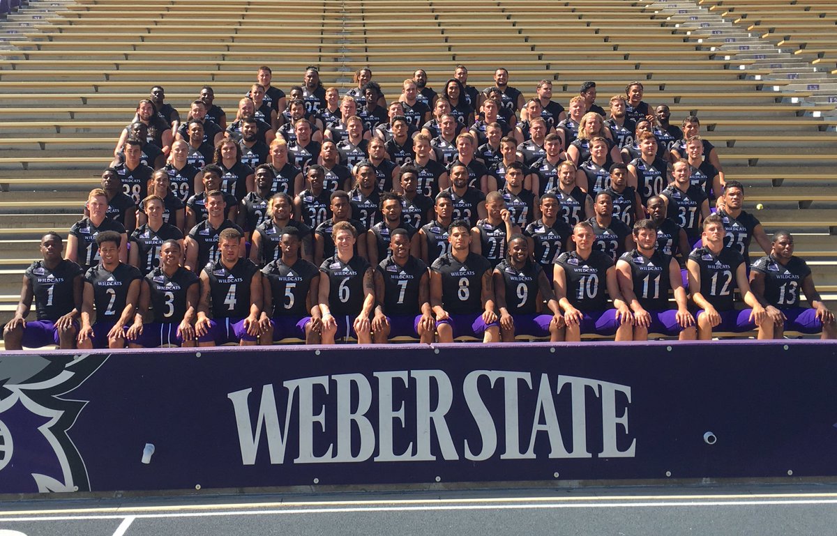 weberstate's tweet photo. Team photo day for the 2016 @weberstatefb team. #WeAreWeber #BigSkyFB https://t.co/1Ch2C5hLpd