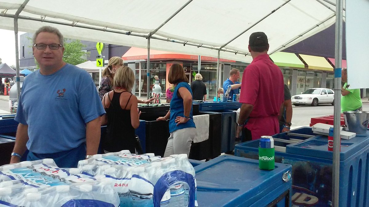 longlivethebash's tweet photo. The beer is cold and the Bash is open!! Come on out for some fun!! 

#bashrocks https://t.co/7qDt0PClkp