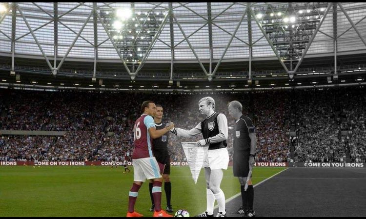 Noble16Mark's tweet photo. Different stadium, different generation, same family ⚒ https://t.co/4VeC6CtYXw