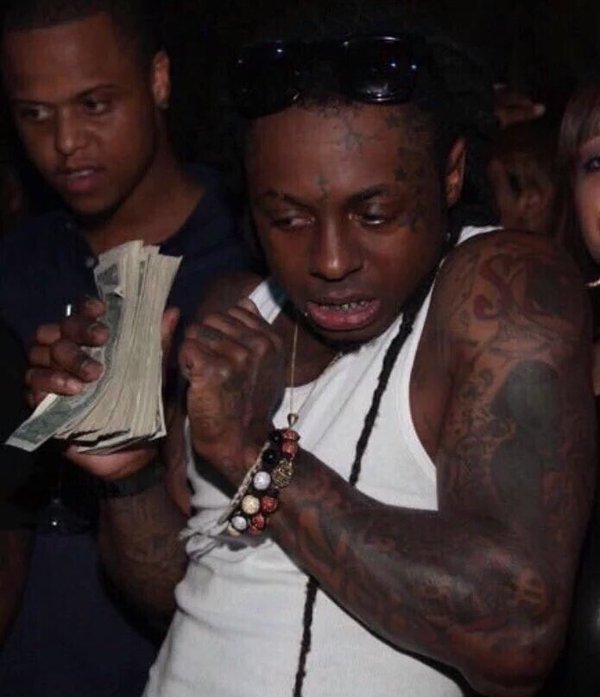 BadAdviceDog's tweet photo. when my parents are paying vs. when i'm paying https://t.co/ku0PgZvyqm