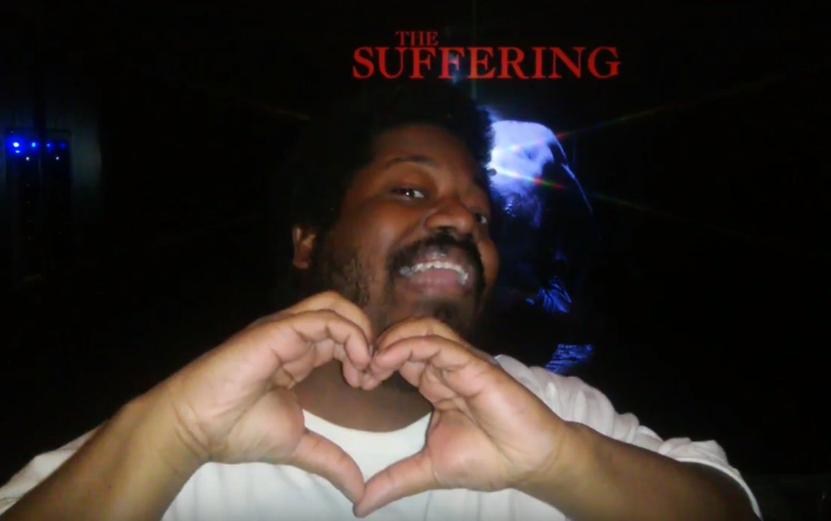 SufferingFilm's tweet photo. @CmlEntertainmen Our favorite review of the movie so far! **SPOILER ALERT** https://t.co/KrnN0X2e0t https://t.co/sQwHtwfWLA