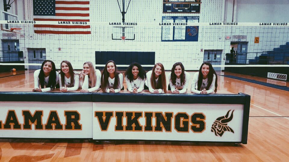 emdondero's tweet image. Off to Austin✌🏽️✌🏽 #SENYUHS #LHSVB