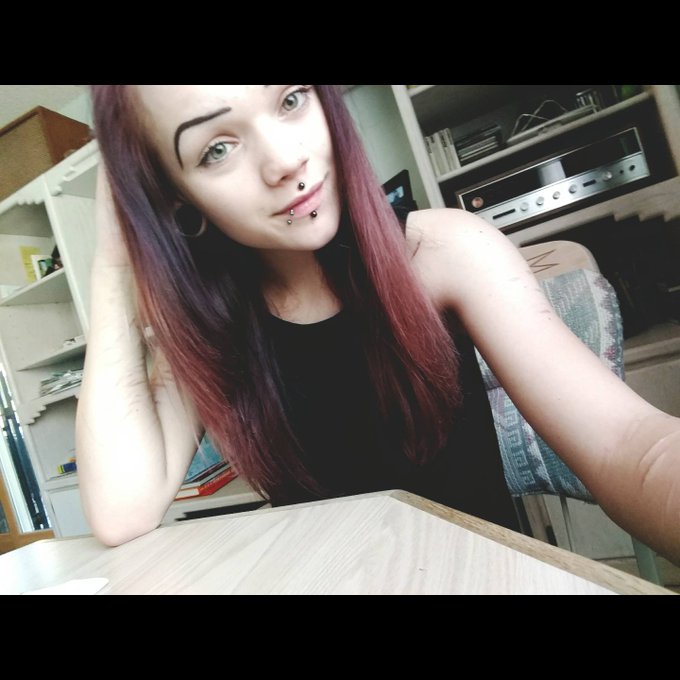 Haven't really posted selfies in a while so walala💀 https://t.co/D9fYwgZdy5<a href="/tag/newprofilepic"class="tags"><span>#newprofilepic</span></a>