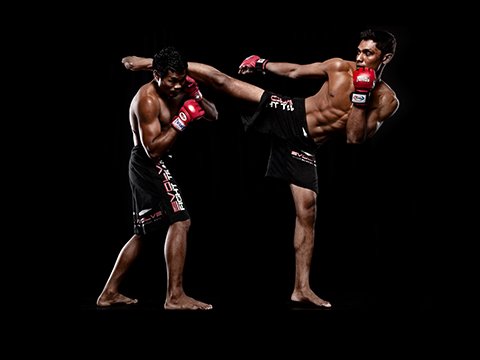 BarBrothersIT's tweet photo. Calisthenics workout #Mma - Kick Boxingby ... https://t.co/iVqMqfMxwz #FunkRoberts #KickBoxing #ThaiBoxe https://t.co/SbN5C2a6O3