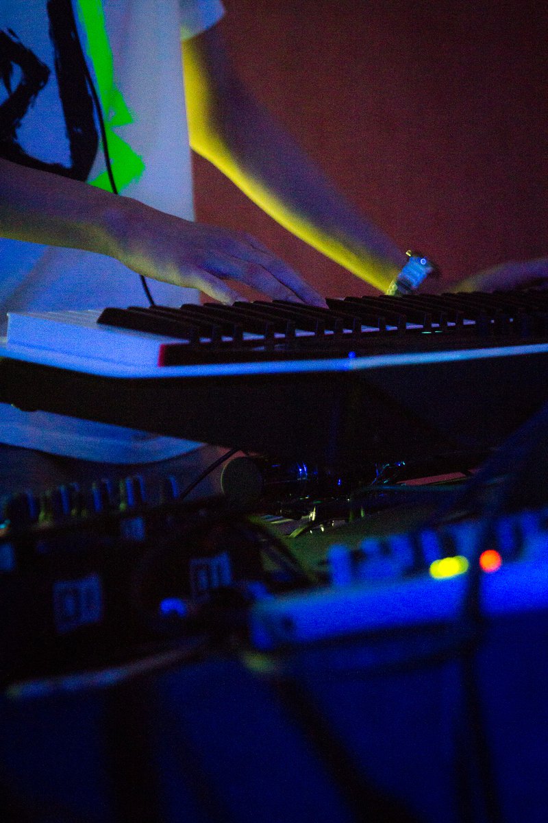DjJoMusic's tweet photo. Photos from my show at #AFO2016 coming soon to https://t.co/fzYZ8foyC3 https://t.co/A4WgcS3JaQ