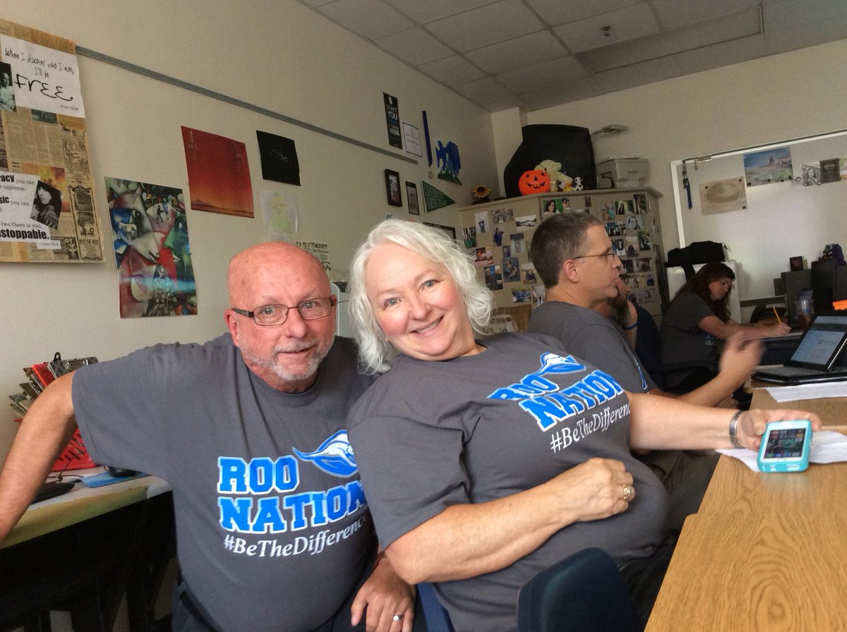 misterleonard1's tweet photo. Met the ASL teacher
 #roocampgo #whywisd https://t.co/lSHUfD5Vc0