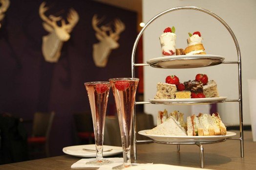 Six indulgent afternoon tea vouchers to snap up in Glasgow this week glasgowlive.co.uk/whats-on/food-…