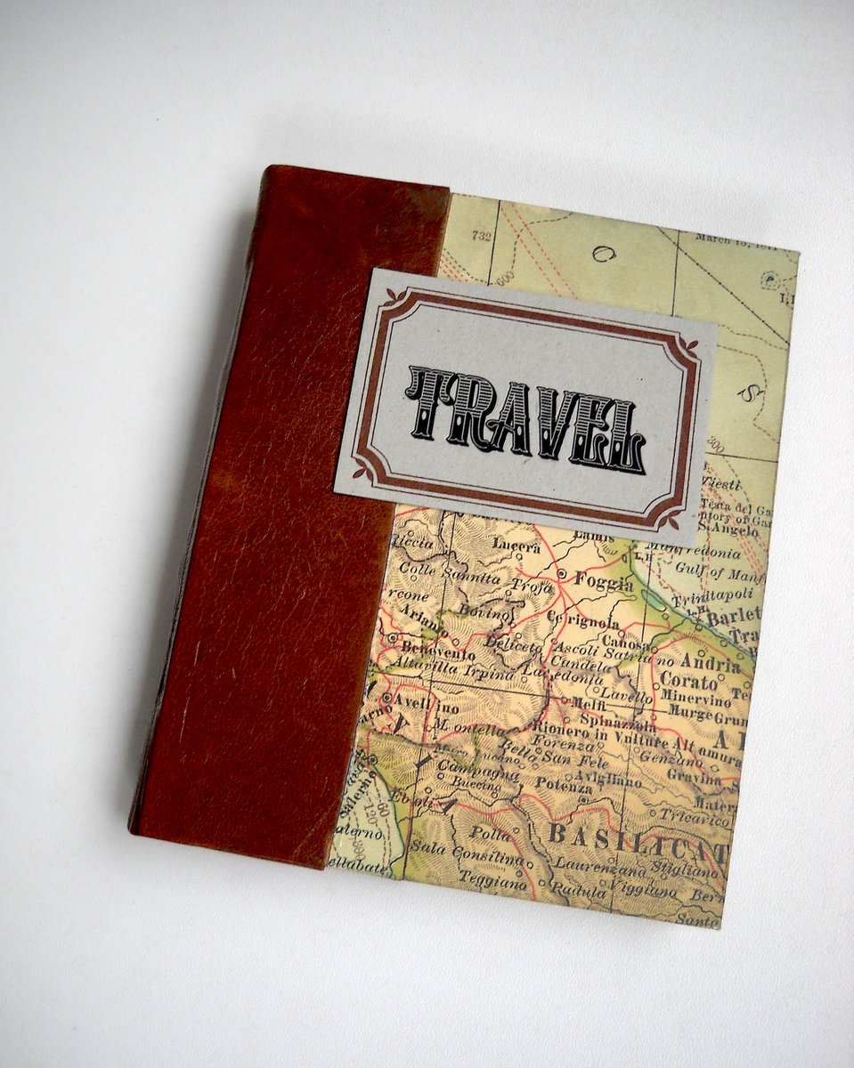 AlteredDiaries's tweet image. etsy.com/ca/listing/178… #MapBook #Handmade #BookBinding