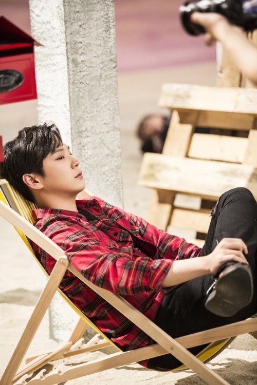 _zelocrush's tweet photo. #THATsMYJAM Deus foi muito generoso com kim himchan deu porção dobrada de beleza e charme #PUTBAPUP https://t.co/CEW2WgJH9X