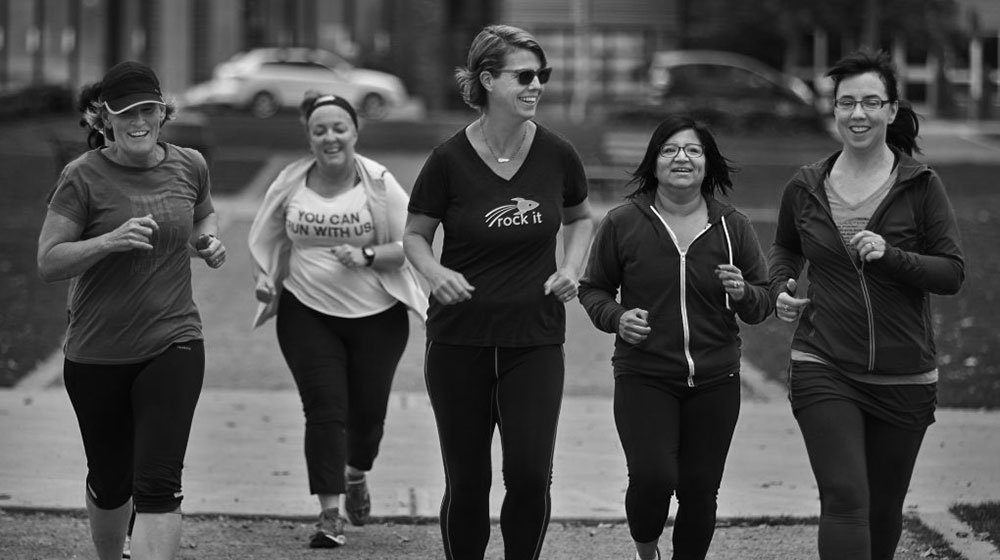 oiselle's tweet photo. Newbies. If the haters gonna hate, use these comebacks & keep runnin! Tips: https://t.co/v7pbEd9ND7 #run101 https://t.co/c8kMh9gBwc