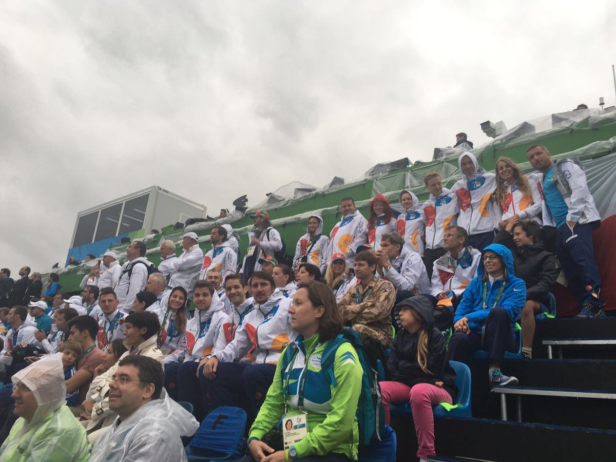 olympijskytym's tweet photo. Fandili jsme všichni! @jiriprskavec https://t.co/Lq9LyM9XjM